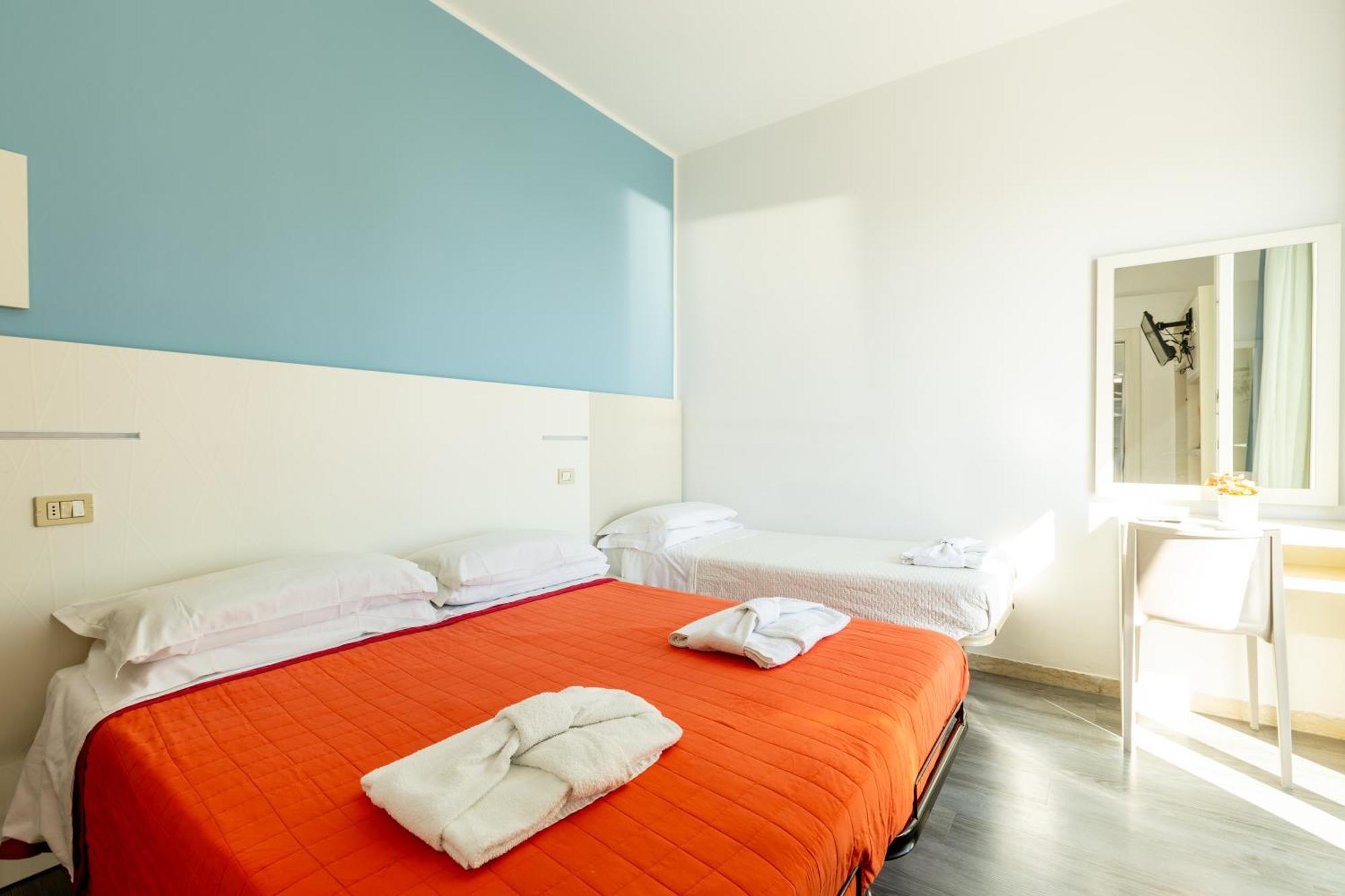 Hotel Kim Rimini Exterior photo
